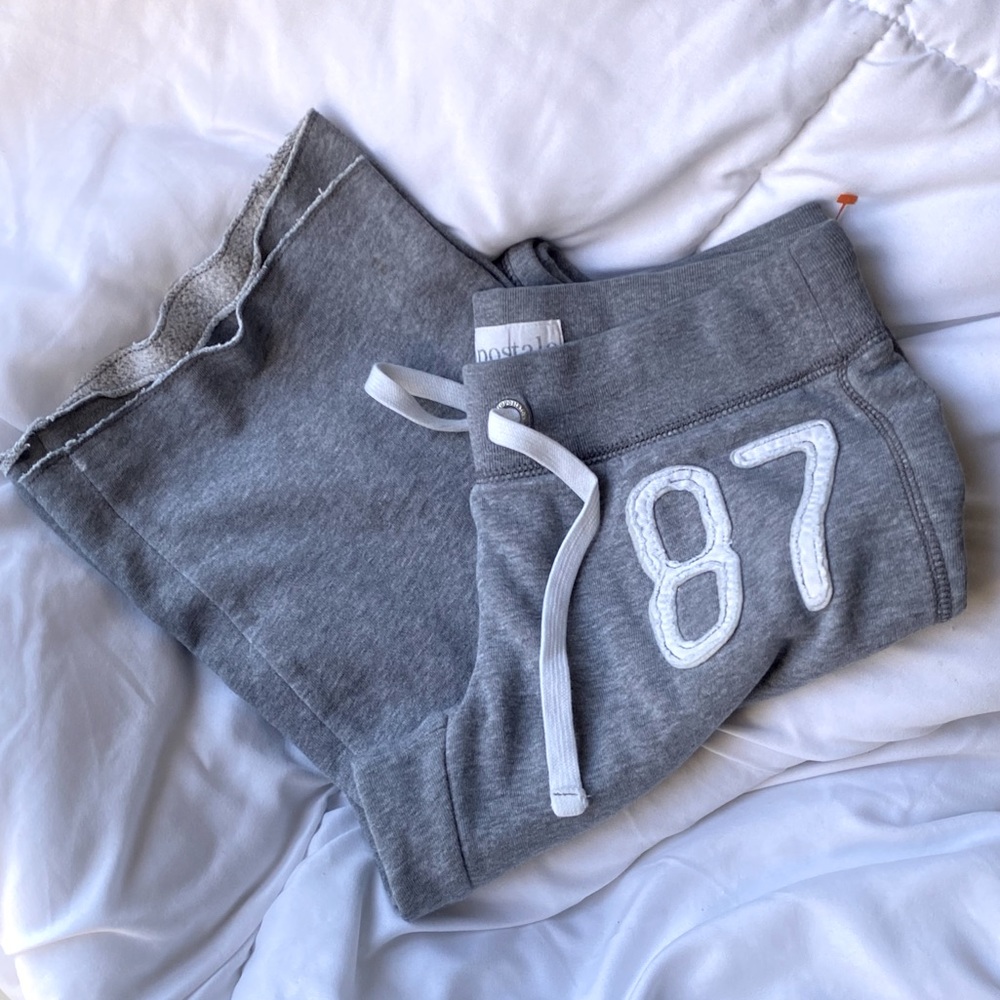 aero ADORABLE sweats